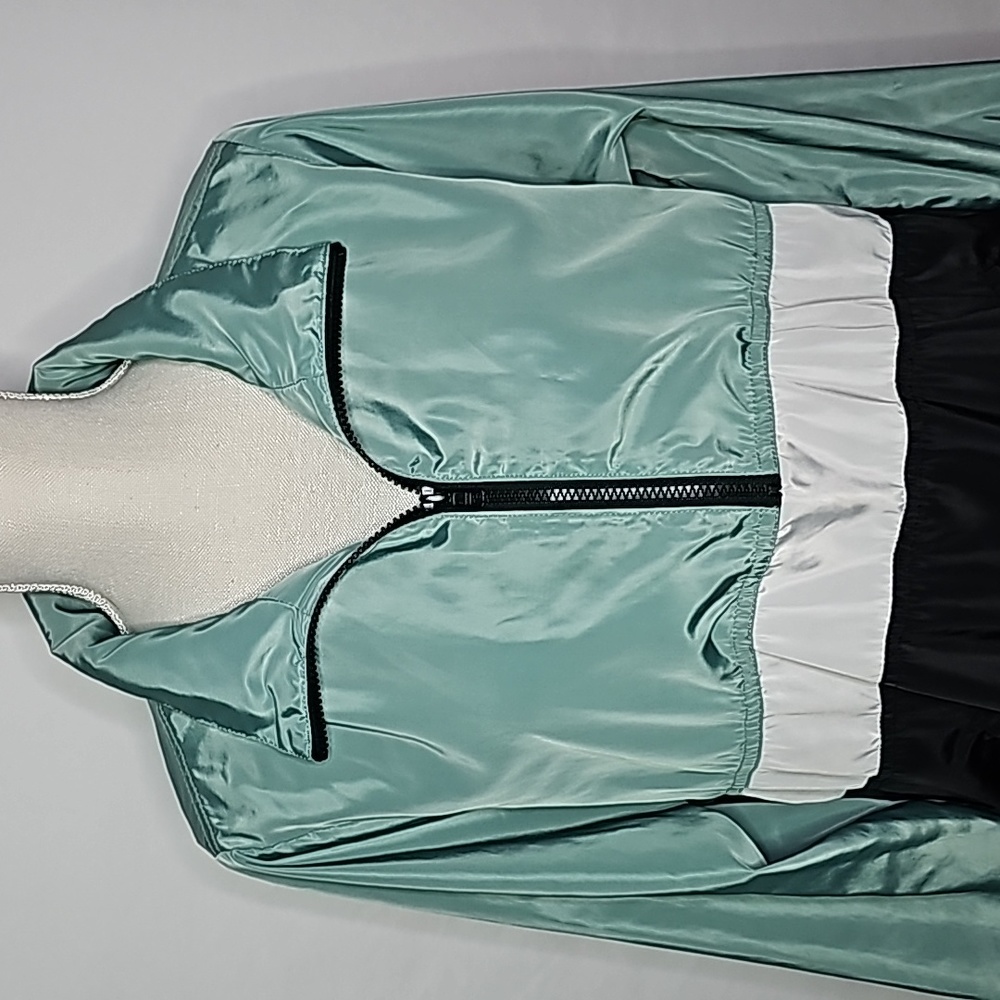 MAURICES ▪︎ WOMEN'S PULLOVER WINDBREAKER ▪︎ SIZE L